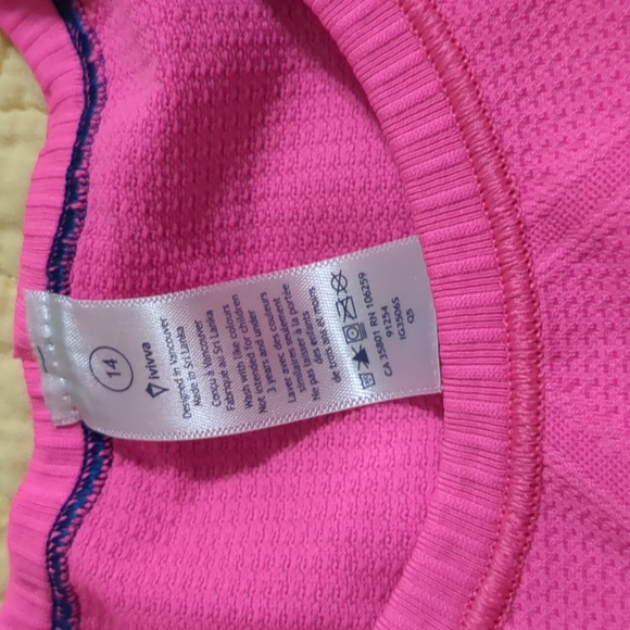 Ivivva active tops - Picture 6 of 7